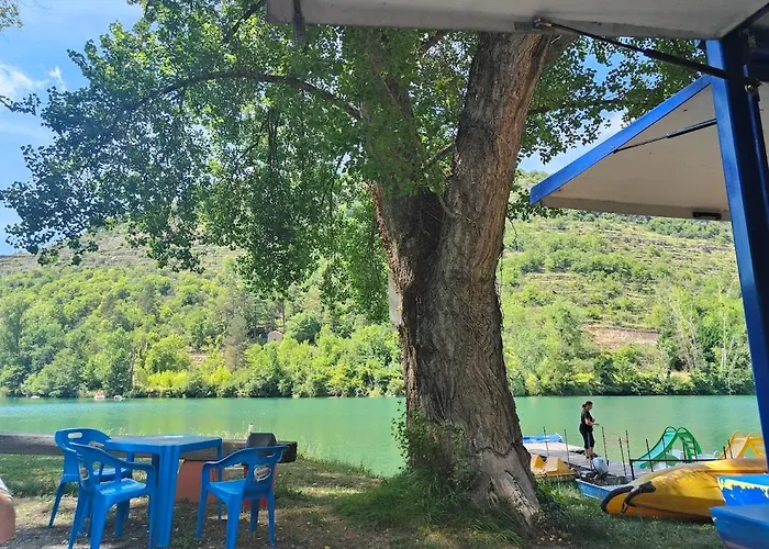 Cascade Aveyron Camping *