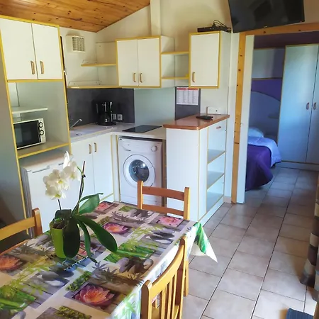 Cascade Aveyron Kamp alanı