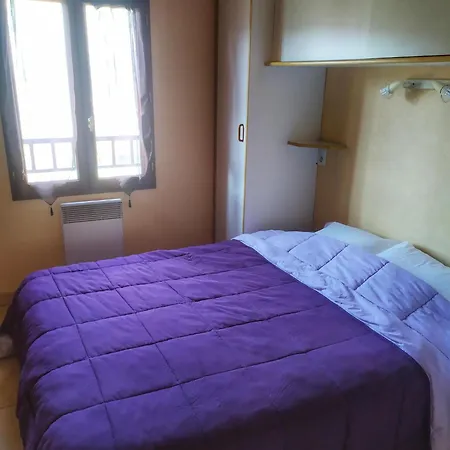 Cascade Aveyron Kamp alanı *